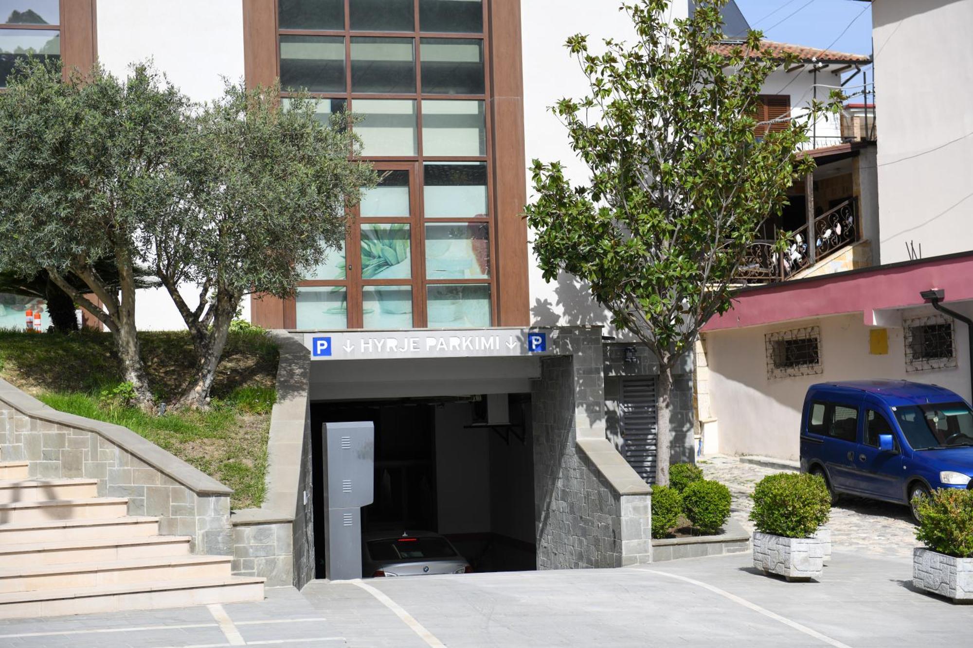 Guest House Cela City Centre Berat Buitenkant foto