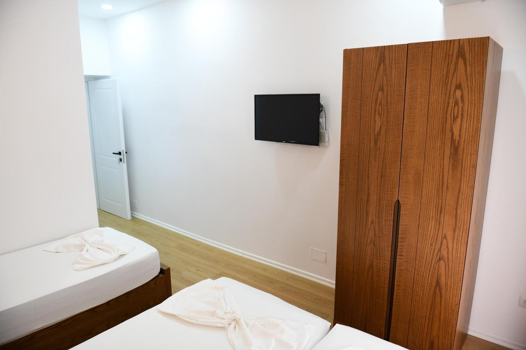 Guest House Cela City Centre Berat Buitenkant foto