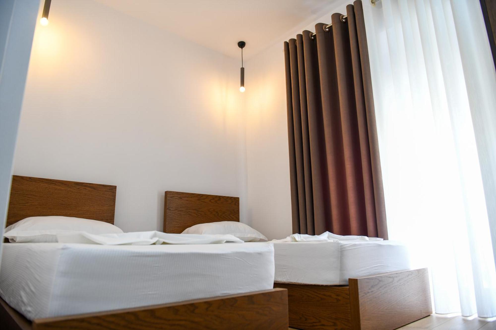 Guest House Cela City Centre Berat Buitenkant foto