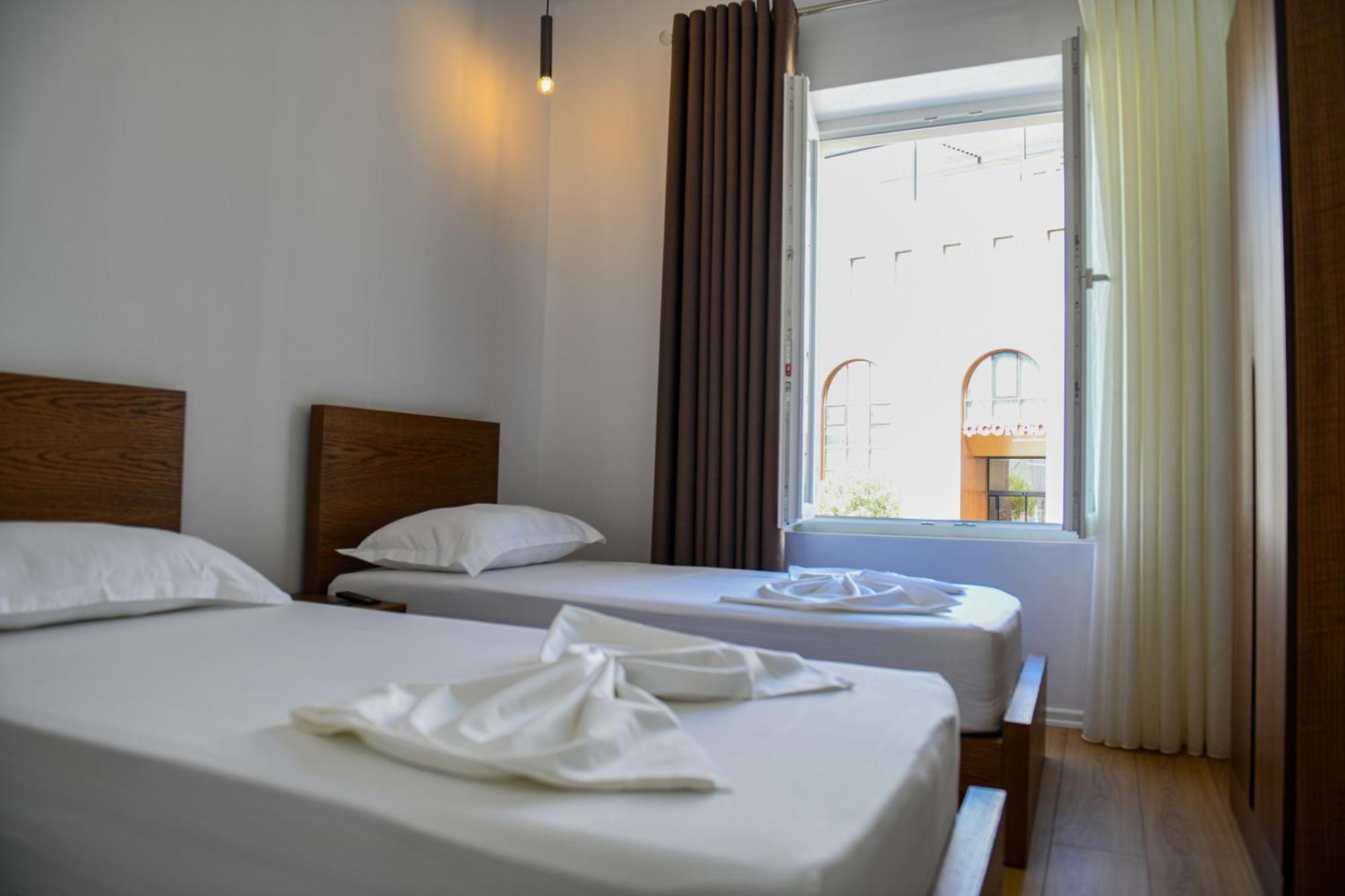 Guest House Cela City Centre Berat Buitenkant foto