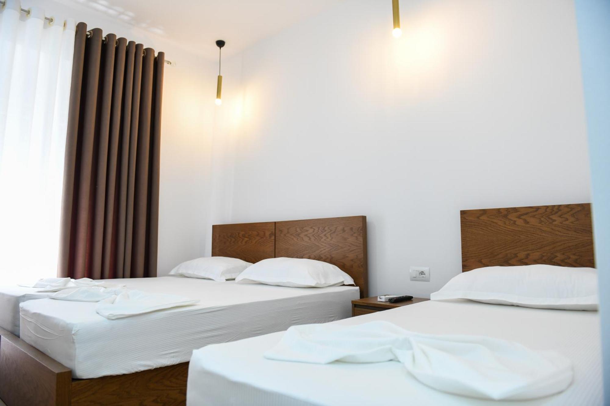 Guest House Cela City Centre Berat Buitenkant foto