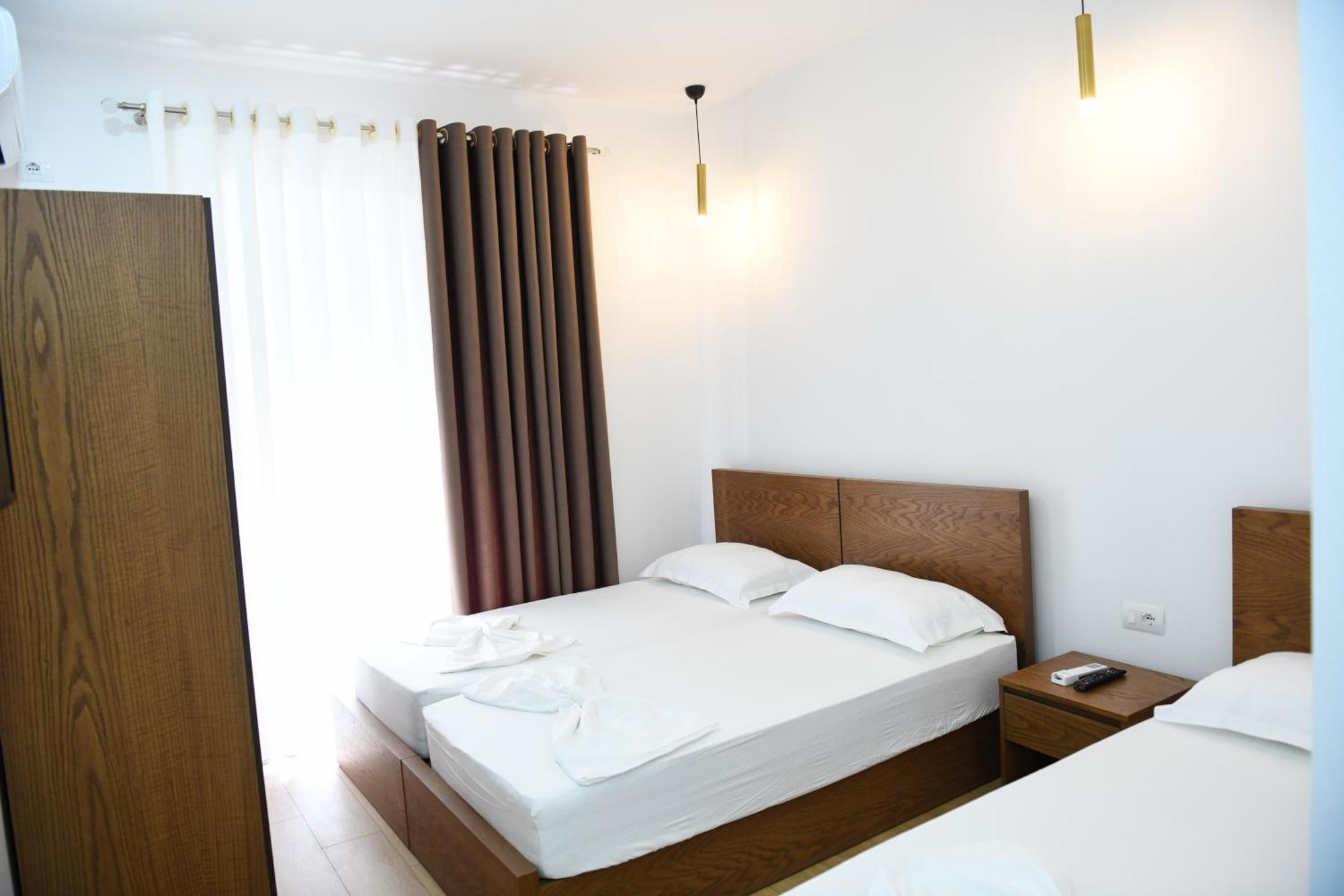 Guest House Cela City Centre Berat Buitenkant foto